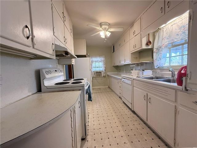 1847 Derrill Drive, Decatur, GA 30032