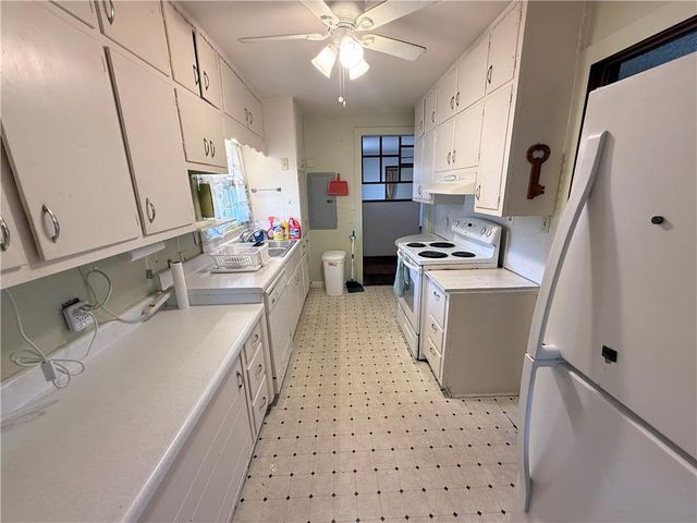 1847 Derrill Drive, Decatur, GA 30032