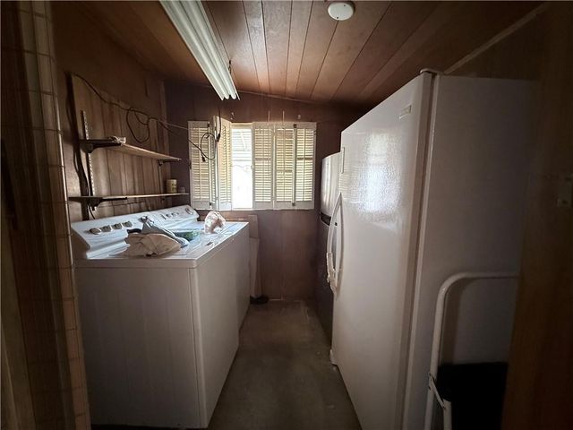 1847 Derrill Drive, Decatur, GA 30032