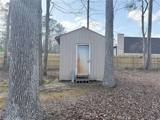 1847 Derrill Drive, Decatur, GA 30032