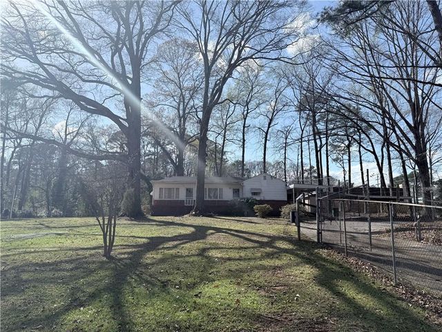 1847 Derrill Drive, Decatur, GA 30032