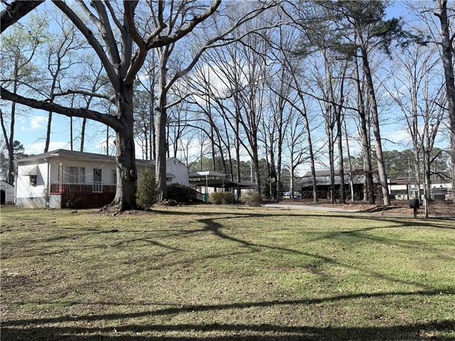 1847 Derrill Drive, Decatur, GA 30032