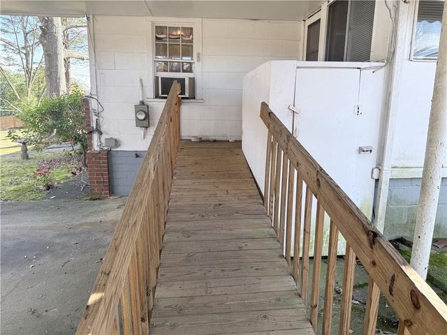 1847 Derrill Drive, Decatur, GA 30032