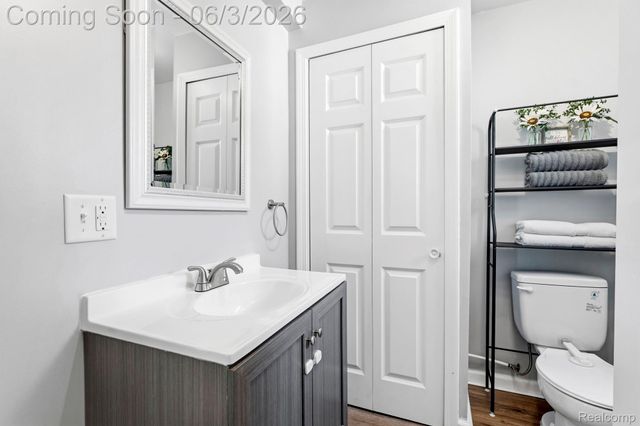 4333 Avenue E, Frenchtown Township, MI 48166