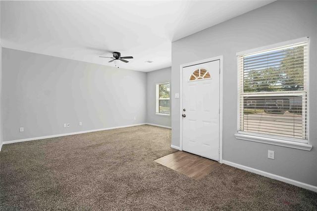 5105 Southwind Street B, Houston, TX 77033