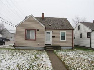 17805 Roseville Boulevard, Roseville, MI 48066