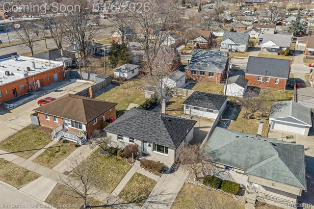 25083 Arlington Street, Roseville, MI 48066