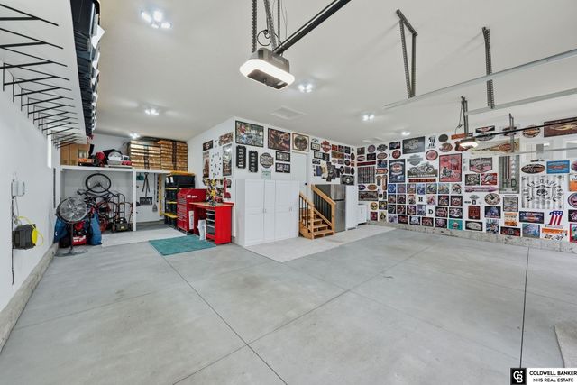 7434 Anselm Lane, Lincoln, NE 68516