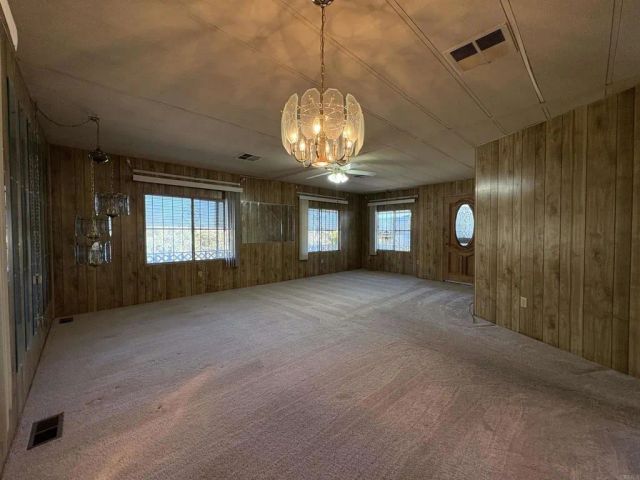 7467 Mission Gorge Rd. 293, Santee, CA 92071