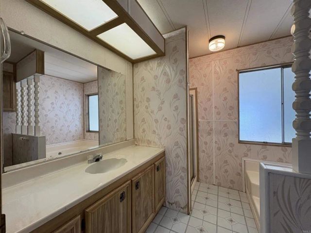 7467 Mission Gorge Rd. 293, Santee, CA 92071