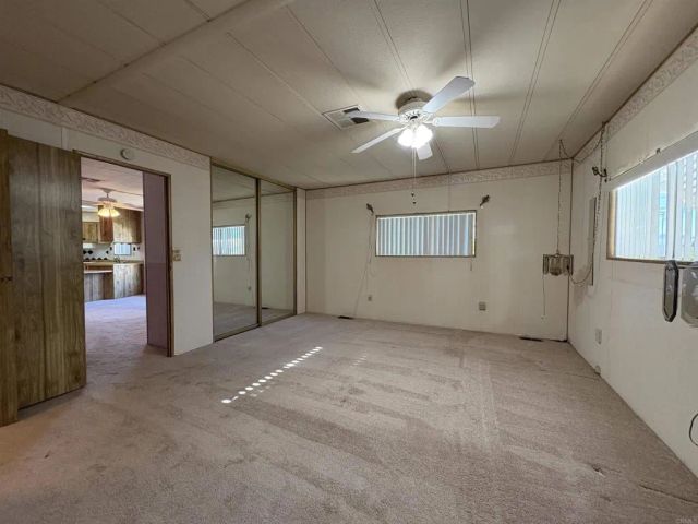 7467 Mission Gorge Rd. 293, Santee, CA 92071
