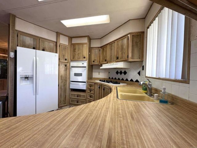 7467 Mission Gorge Rd. 293, Santee, CA 92071