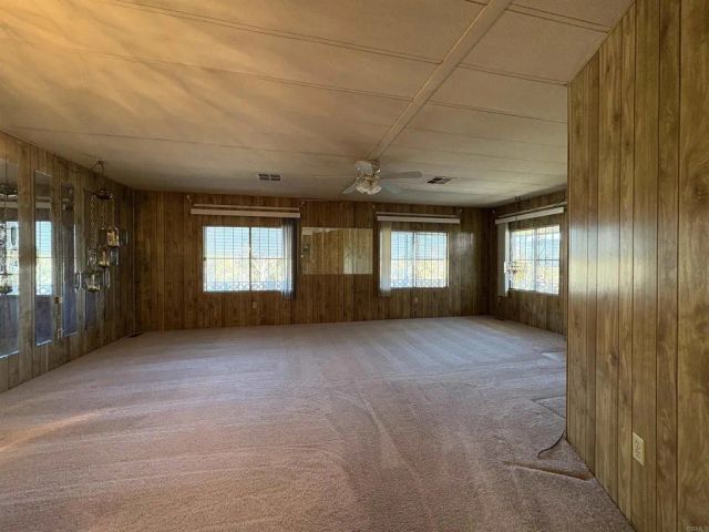 7467 Mission Gorge Rd. 293, Santee, CA 92071