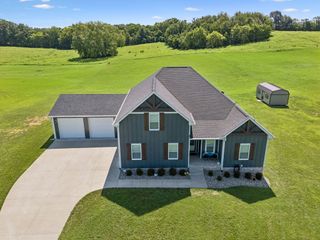 5685 Minnis Rd, Springfield, TN 37172