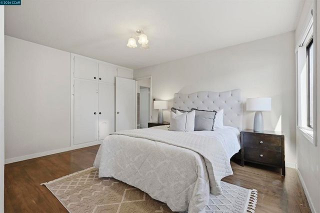 17930 Via Toledo, San Lorenzo, CA 94580