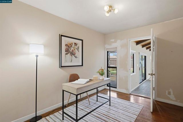 17930 Via Toledo, San Lorenzo, CA 94580