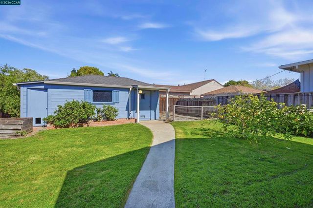 17930 Via Toledo, San Lorenzo, CA 94580