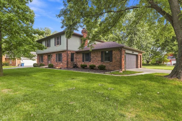 7820 Scarborough Blvd South Drive, Indianapolis, IN 46256