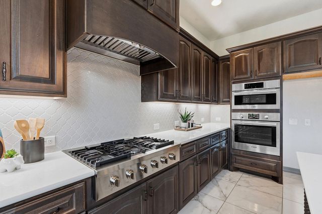 427 Bella Montagna CIR, Austin, TX 78734