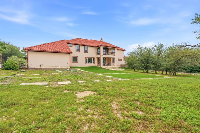 427 Bella Montagna CIR, Austin, TX 78734