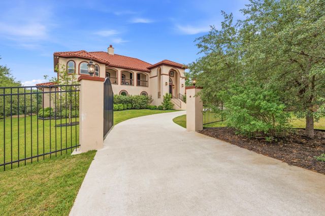 427 Bella Montagna CIR, Austin, TX 78734