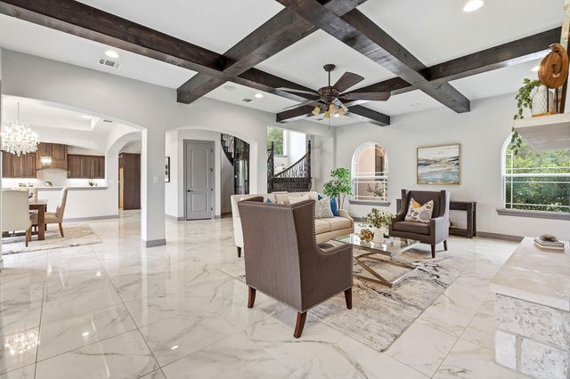 427 Bella Montagna CIR, Austin, TX 78734