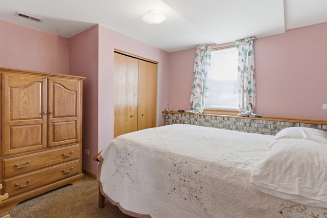 5411 Meadowbrook Street, Plainfield, IL 60586