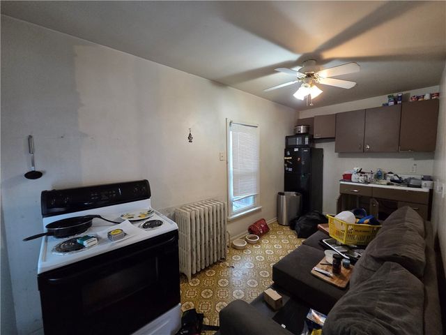 1436 Poplar St, City Of Greensburg, PA 15601