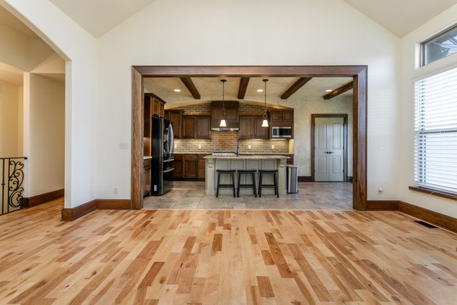 7259 BRACKENHILL CT, Columbia, MO 65203