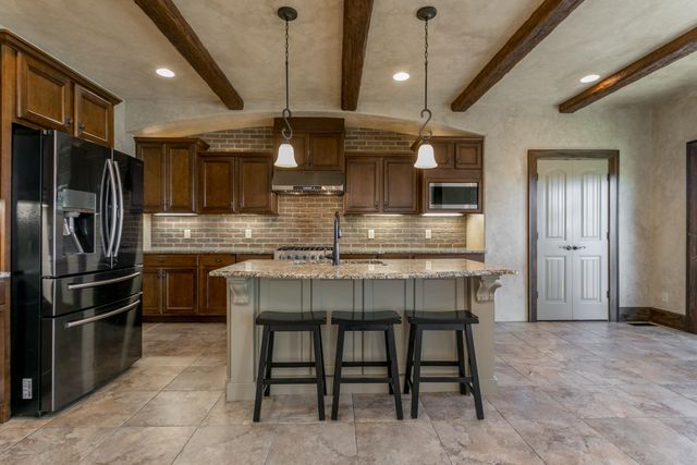 7259 BRACKENHILL CT, Columbia, MO 65203