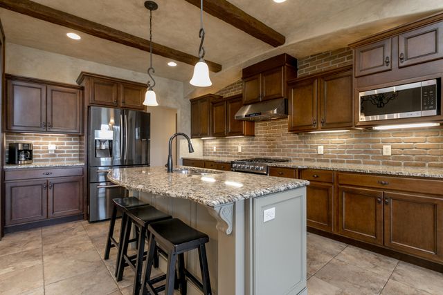 7259 BRACKENHILL CT, Columbia, MO 65203