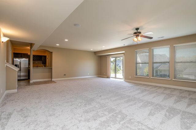 7259 BRACKENHILL CT, Columbia, MO 65203