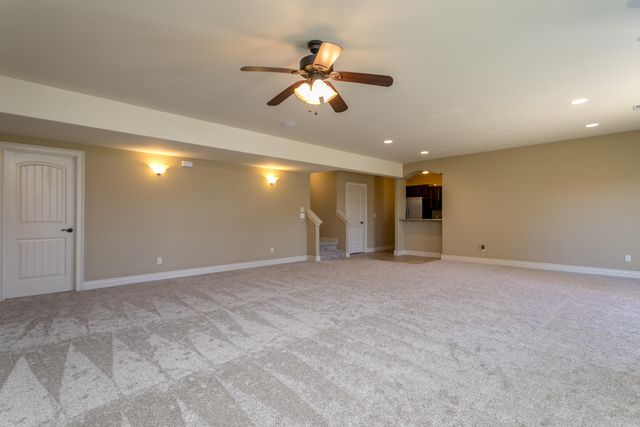 7259 BRACKENHILL CT, Columbia, MO 65203