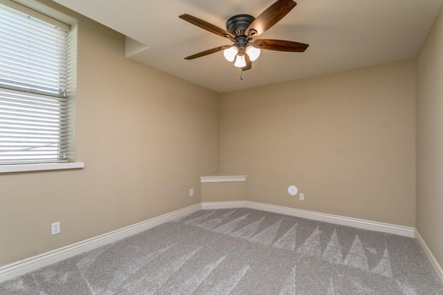 7259 BRACKENHILL CT, Columbia, MO 65203