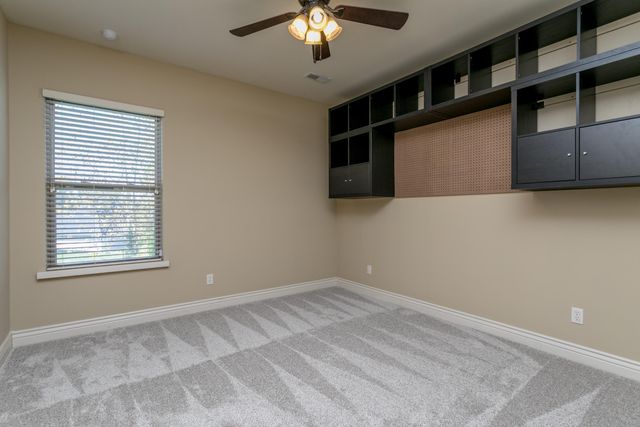 7259 BRACKENHILL CT, Columbia, MO 65203