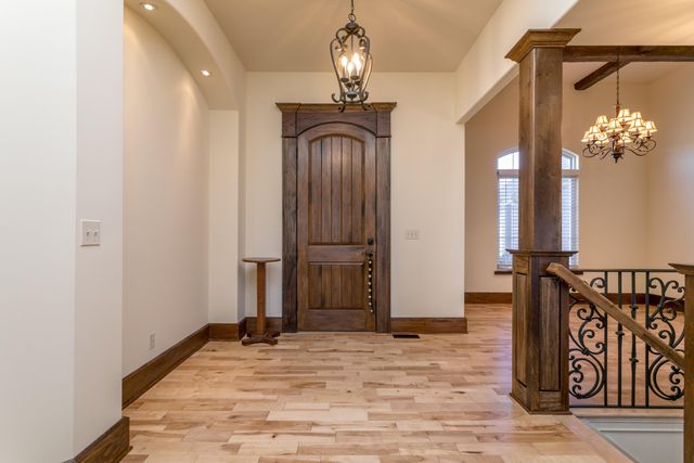 7259 BRACKENHILL CT, Columbia, MO 65203