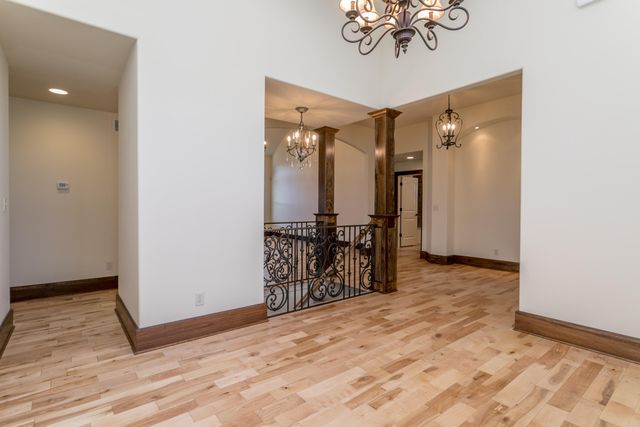 7259 BRACKENHILL CT, Columbia, MO 65203