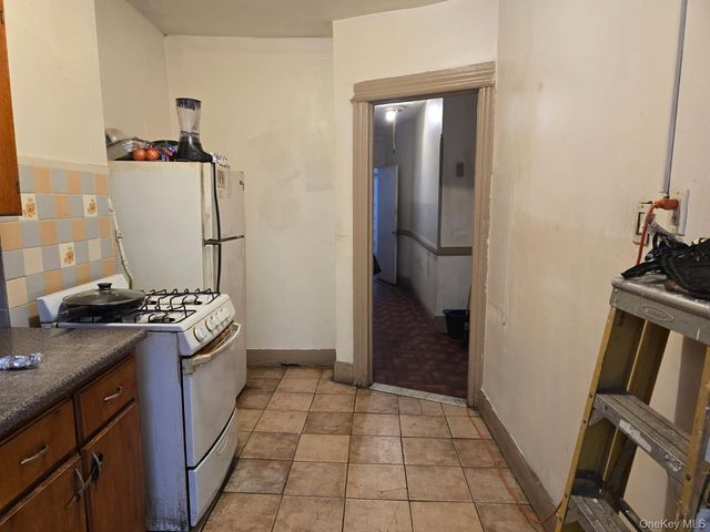 92 Crystal Street, Brooklyn, NY 11208