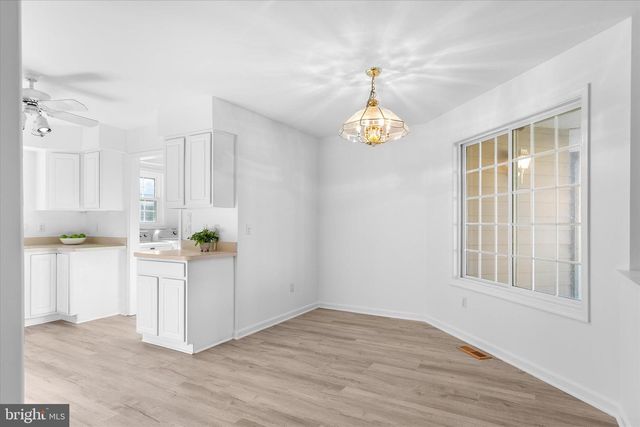 195 LAKESIDE DR, Lewes, DE 19958