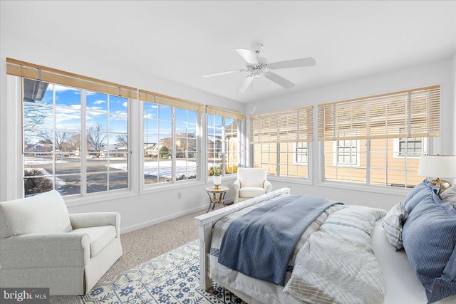 195 LAKESIDE DR, Lewes, DE 19958