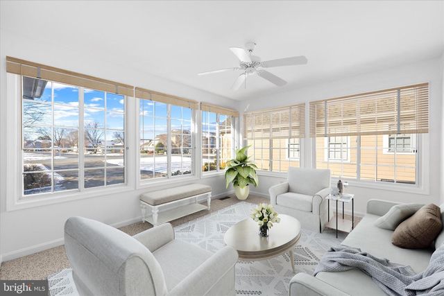 195 LAKESIDE DR, Lewes, DE 19958