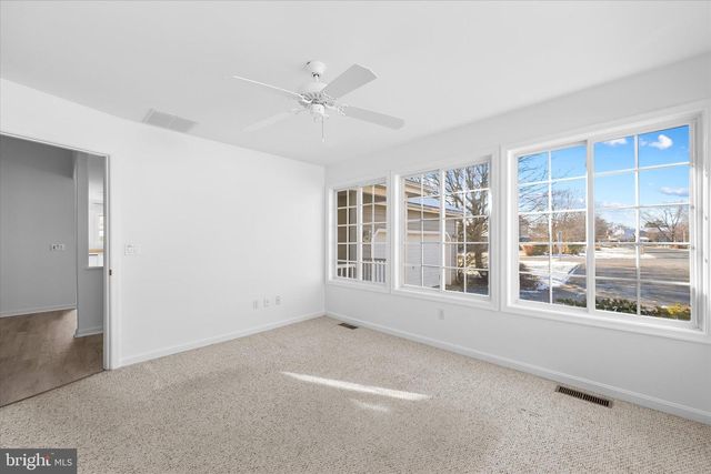 195 LAKESIDE DR, Lewes, DE 19958