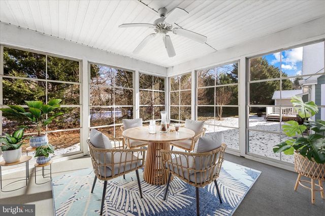 195 LAKESIDE DR, Lewes, DE 19958