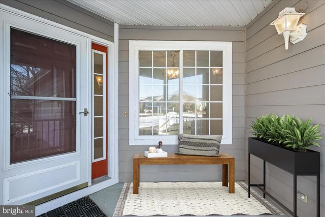 195 LAKESIDE DR, Lewes, DE 19958