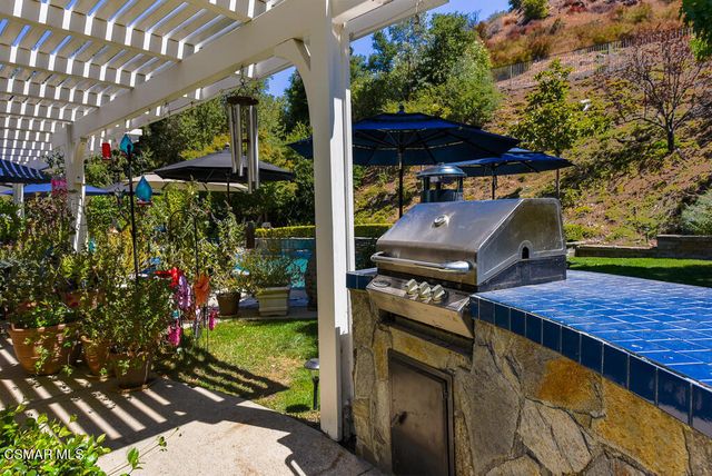 2230 Memory Lane, Westlake Village, CA 91361