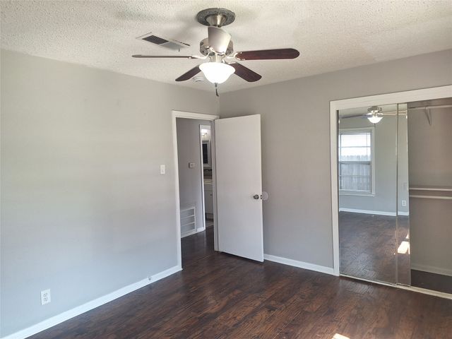 1225 Harrison Lane, Hurst, TX 76053