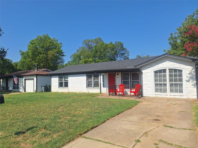 1225 Harrison Lane, Hurst, TX 76053