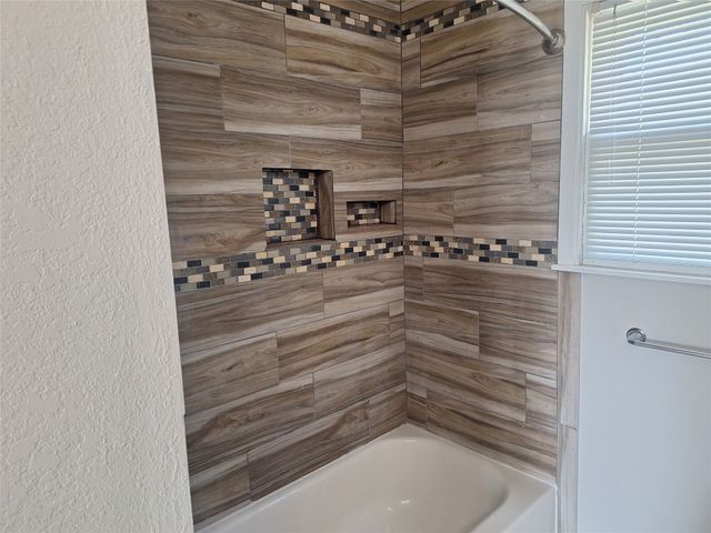 1225 Harrison Lane, Hurst, TX 76053
