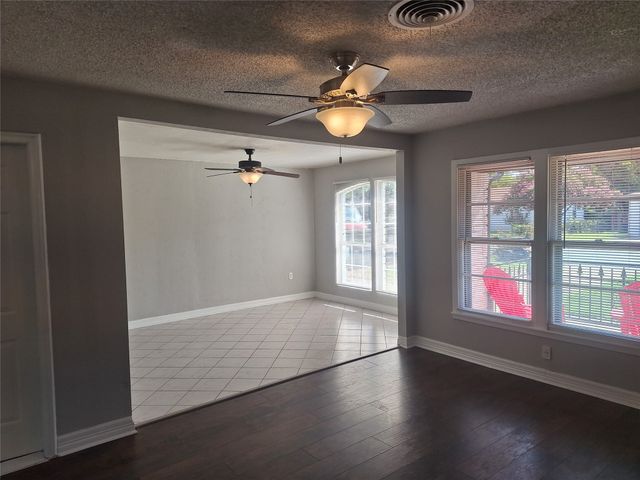 1225 Harrison Lane, Hurst, TX 76053