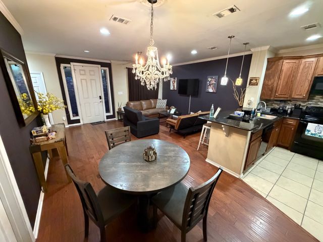 5402 Bexar Street, Dallas, TX 75215